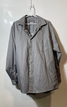 Load image into Gallery viewer, Van Heusen Mens Gray Long Sleeve Regular Fit Wrinkle Free Dress Shirt Size 16.5