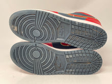 Load image into Gallery viewer, Authentic Nike Kids Air Jordan 1 Low Red Navy Blue Sneaker Shoes 6.5Y Damaged