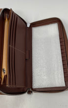 Load image into Gallery viewer, Lavemi Womens Brown Leather Pockets Card Holder Zip-Around Wallet With Box