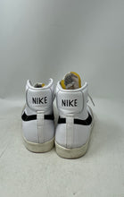 Load image into Gallery viewer, Nike Mens Blazer Mid '77 Vintage BQ6806-100 White Sneaker Shoes Size 12