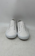 Load image into Gallery viewer, Hurley Womens Chloe 1676560 White Round Toe Low Top Slip-On Shoes Size 7M