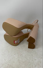 Load image into Gallery viewer, Aldo Womens Craybaen Beige Square Toe Block Platform Heels Size 8