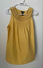 Load image into Gallery viewer, Alfani Womens Yellow Cotton Sleeveless Cutout Round Neck Blouse Top Size 14