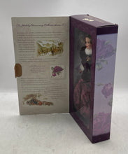 Load image into Gallery viewer, Mattel 17094 Hallmark Barbie Holiday Traditions Homecoming Collector Series Doll