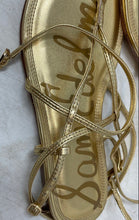 Load image into Gallery viewer, Sam Edelman Womens Clarra Gold Tone Leather Flat Strappy Sandals Size 5M