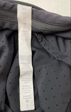 Load image into Gallery viewer, Lululemon Womens Black Stretch Elastic Waist Pull-On Athletic Shorts Size 6