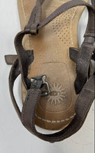 Load image into Gallery viewer, UGG Womens Brown Leather Open Toe Ankle Strap Buckle Thong Sandals Size 9