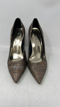 Load image into Gallery viewer, Guess Womens Gold Silver Sparkly Slip-On Stiletto Pointed Toe Pump Heels Sz 6.5M
