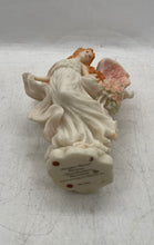 Load image into Gallery viewer, Roman Seraphim Classics Harmony Love's Guardian #78040 Decorative Figurine
