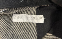 Load image into Gallery viewer, Zara Youth Gray And Black Checkered Long Sleeve Hooded Shacket Size 11-12