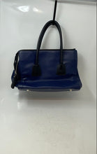Load image into Gallery viewer, Fiore Womens Blue Black Leather Bottom Studs Top Handle Satchel Bag