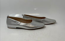 Load image into Gallery viewer, Franco Sarto Womens Vana Silver Tone Leather Slip-On Ballet Flats Size 7 1/2