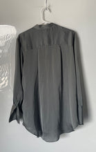 Load image into Gallery viewer, H&M Womens Gray Satin Band Collar Long Sleeve Button-Up Shirt Size Medium