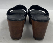Load image into Gallery viewer, Authentic Tory Burch Womens Black Leather Wedge Heel Slide Sandals Sz 8M Damaged