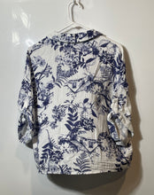 Load image into Gallery viewer, Cece Womens White Blue Floral Pockets 3/4 Sleeve Collared Button-Up Shirt Size S