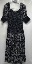 Load image into Gallery viewer, Zara Womens Black Leaf Print 3/4 Sleeve Smocked Square Neck Midi Dress Size S