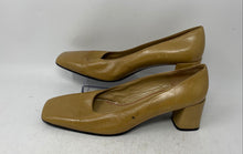 Load image into Gallery viewer, Charles Jourdan Paris Womens Beige Leather Square Toe Block Pump Heels Size 9.5