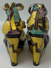Load image into Gallery viewer, Rachel Zoe Womens Katia Multicolor Snakeskin Print Wedge Strappy Sandals Sz 6.5