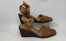 Load image into Gallery viewer, Crown Vintage Womens Railynn Brown Wedge Heel Ankle Strap Sandals Size 9.5M