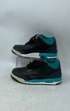 Load image into Gallery viewer, Nike Kids Air Jordan 3 Retro 441140-018 Black Green Leather Sneakers Shoes Sz 6Y