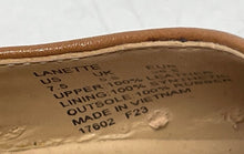 Load image into Gallery viewer, Authentic Lauren Ralph Lauren Womens Brown Pump Heels Size 7.5B Damaged