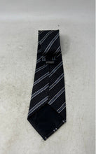 Load image into Gallery viewer, Gianfranco Ferre Mens Black & Gray Striped Keeper Loop Adjustable Designer Tie