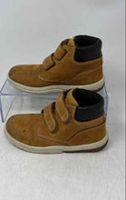 Load image into Gallery viewer, Timberland Baby Boys Brown Leather Round Toe Hook And Loop Ankle Boots Size 9.5