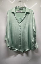 Load image into Gallery viewer, Zara Womens Green Long Sleeve Spread Collar Button-Up Shirt Size Medium
