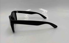 Load image into Gallery viewer, MAXJULI Men's Black 8809 Polarized Sunglasses ( Matte Finish) (NCL)