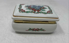 Load image into Gallery viewer, 1985 Heritage House Melodies Of Christmas Silver Bells Trinket Music Box