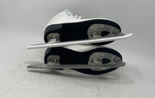 Load image into Gallery viewer, American Athletic Shoe Womens White Leather Lace-Up Ice Figure Skates Size 3