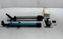 Load image into Gallery viewer, Tasco Novice 312 Power 30-050312 Refractor Telescope With Accessories In Box