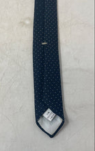 Load image into Gallery viewer, Oscar De La Renta Mens Blue Dotted Print Keeper Loop Adjustable Pointed Tie