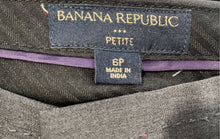 Load image into Gallery viewer, Banana Republic Womens Dark Gray Flat Front Straight Leg Dress Pants Size 6P
