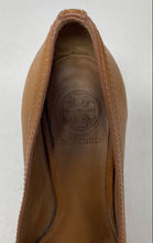 Load image into Gallery viewer, Authentic Tory Burch Womens Brown Leather Wedge Pump Heels Size 6 M Damaged