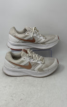 Load image into Gallery viewer, Nike Womens Run Swift 3 DR2698-105 White Lace-Up Low Top Running Shoes Size 10