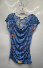 Load image into Gallery viewer, New York & Company Womens Blue Butterfly Stretch Short Sleeve Blouse Top Size XS