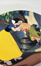 Load image into Gallery viewer, Knowles Walt Disney Snow White A Kiss For Dopey Decorative Collector Plate
