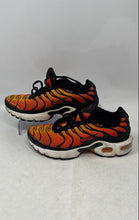 Load image into Gallery viewer, Nike Boys Air Max Plus BV7426-001 Multicolor Lace-Up Running Shoes Size 4.5Y