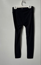 Load image into Gallery viewer, Lululemon Womens Black Elastic Waist Activewear Pull-On Ankle Legging Size 4