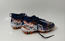 Load image into Gallery viewer, Nike Boys Alpha Menace 3 Shark Multicolor Lace-Up Football Cleats Size 3.5Y