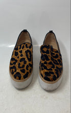 Load image into Gallery viewer, DKNY Womens Bari Brown Black Leopard Print Slip-On Platform Sneaker Shoes Sz 9M