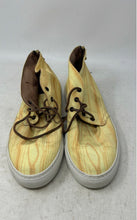 Load image into Gallery viewer, Del Toro Mens Wood Grain Yellow Lace-Up Ankle Chukka Boots Size 11