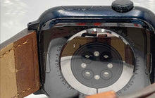 Load image into Gallery viewer, Apple Watch Serie 8 45mm Power On / Locked For Parts (NCL)