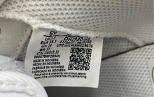 Load image into Gallery viewer, Authentic Nike Boys Air Force 1 Low DH2920-111 White Sneakers Shoes Size 6Y
