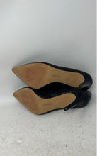 Load image into Gallery viewer, Vince Camuto Womens Panan Black Snake Print Pointed Toe Pump Heels Size 6.5 M