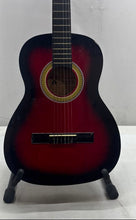 Load image into Gallery viewer, Palmer 6-String Right-Handed Classical Guitar With Bag Model No Amandards