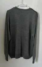 Load image into Gallery viewer, Geoffrey Beene Mens Gray Gingham Print Long Sleeve Pullover Sweater Sz L W/Tags