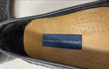 Load image into Gallery viewer, Giorgio Brutini Mens Black Leather Round Toe Tassel Loafer Shoes Size 10 D