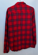 Load image into Gallery viewer, Forever 21 Mens Red Blue Plaid Long Sleeve Collared Button-Up Shirt Size Medium